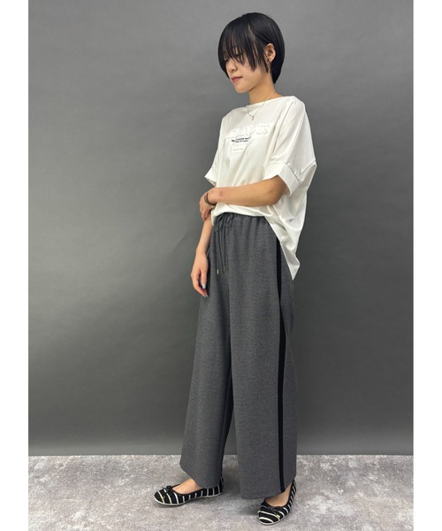 NICOLE white（ニコルホワイト） パンツ 大人カジュアル サイドライン