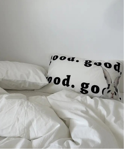 BARELY BLUE ベッド 寝具 「 BARELY BLUE / ベアリーブルー 」 アート