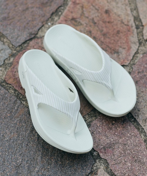 OOFOS（ウーフォス） サンダル OOriginal Limited 2000580153242