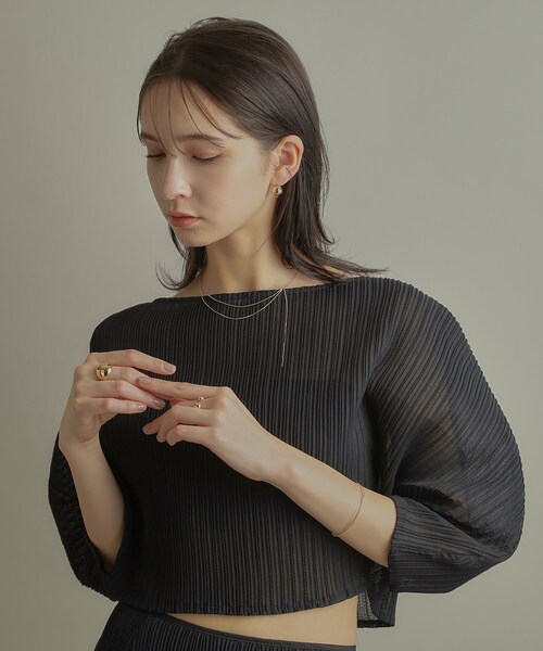 COCOSHNIK（ココシュニック） ピアス K10中空プランプシェイプ フック