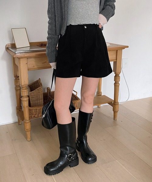 by muni:r パンツ コーデュロイショートパンツ レディース