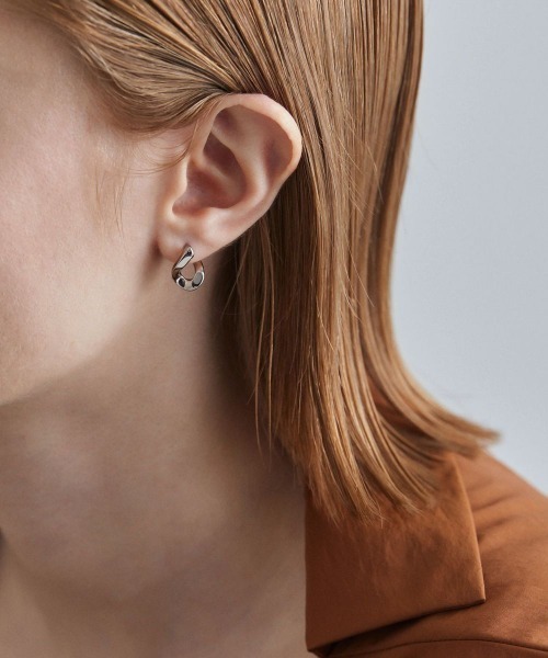 4℃ HOMME+（ヨンドシーオムプラス） ピアス シルバー ピアス/片耳用