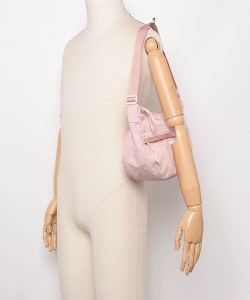 GREGORY ピンク ショルダーバッグ Lサイズ Gregory - グレゴリー ショルダーバッグ Lサイズ ピンクの通販