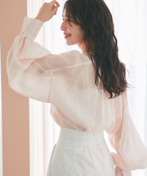 ブラウス シャツ リボンオフショルボリュームスリーブブラウス レディース La boutique Bonbon ブラウス シャツ 「ふんわり透け感が美しい