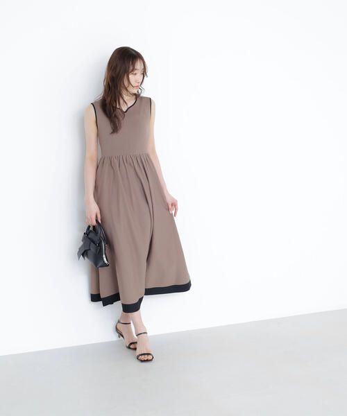 【新品】ナチュラルビューティーベーシック　バイカラーニュアンスネックワンピース 楽天市場】【SALE／10%OFF】シアースリーブバイカラーニット