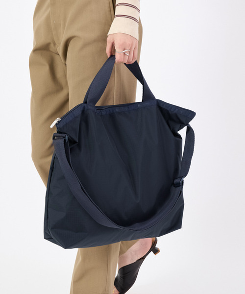 LeSportsac ネイビー　リュック　レディース　トートバッグ LeSportsac デイバック リュック ROUTE BACKPACK ディープシー