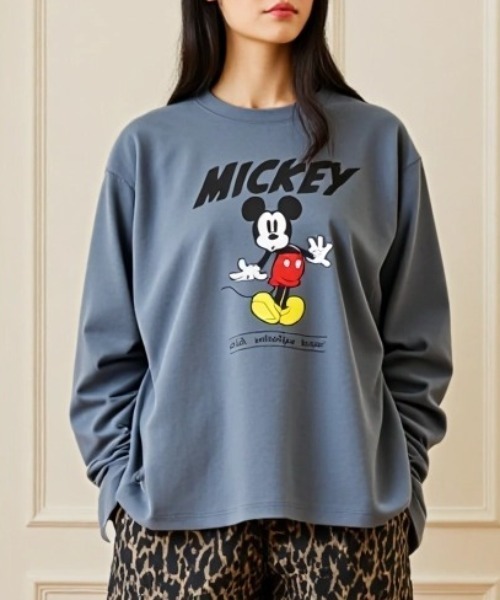 Disney - 新品タグ付き☆ディズニーストア ミッキー長袖Tシャツ Disney ディズニー レディース 長袖 Tシャツ DN ロングTシャツ