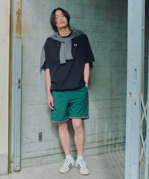 tシャツ 「FRED PERRY/フレッドペリー」 別注 ワンポイントロゴ刺繍 ポンチドローコードTシャツ「追加」 レディース メンズの画像
