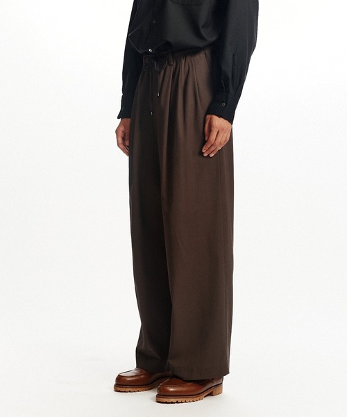 markaware（マーカウェア） スラックス TRIPLE PLEATED EASY TROUSERS