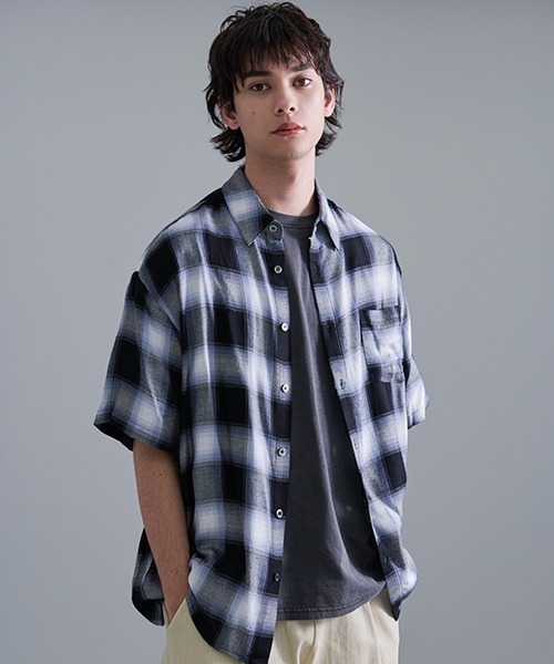 Revo. シャツ オンブレ レーヨンチェック SSシャツ メンズ レディース Revo. シャツ オンブレ レーヨンチェック SSシャツ メンズ レディース