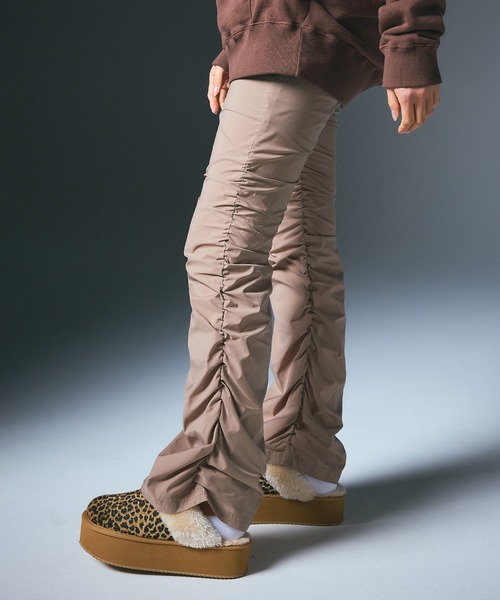 大人気 早い者勝ち X-girl TWILL FLARE PANTS アクセントに◎ セール】TWILL FLARE PANTS（その他パンツ）｜X-girl（エックス