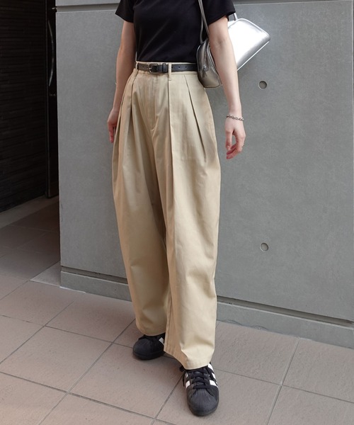 chaos ツータックチーノパンツ　38【新品】 chaos ツータックチーノパンツ サイズ38【新品】完売品！