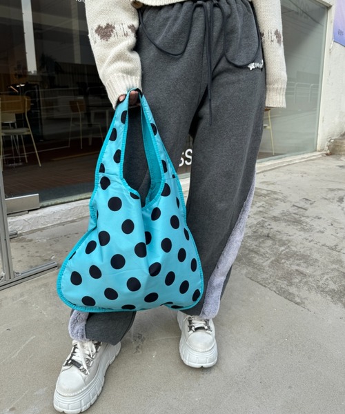 BALENCIAGA ドット柄 ショルダーバッグ BALENCIAGA（ドット ・ ショルダーバッグ）のフリマアイテム一覧
