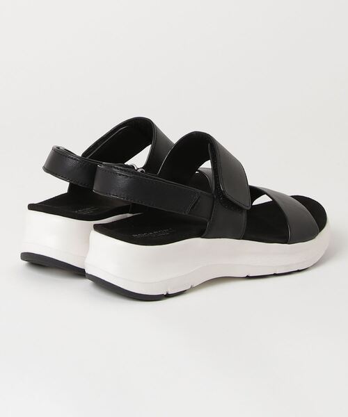 「ROCKPORT」 フラットサンダル 22.5cm ブラック レディース_画像2