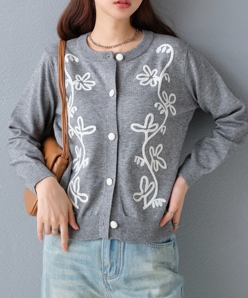 さ*の様 YanYan 花柄刺繍 ニットカーディガン グレー アイボリー さ*の様 YanYan 花柄刺繍 ニットカーディガン グレー アイボリー