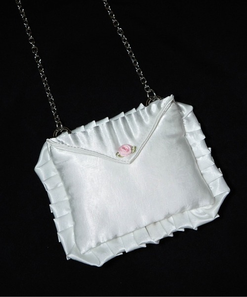 Carmelo ショルダーバッグ バッグ ミニ Pillow Mini Satin Bag