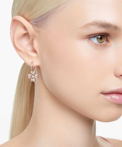 スワロフスキー ピアス（SWAROVSKI）（モチーフ：フラワー、花
