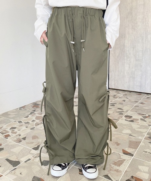 moment+ パンツ サイドスリットリボンミリタリーパンツ レディース