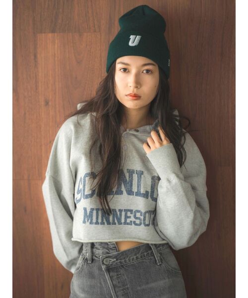 [未使用✨]❤️Ungrid×アングリッド＊ジップ ロゴパーカー スウェット❤️ Ungrid（アングリッド）の「ジップロゴ刺繍スウェット