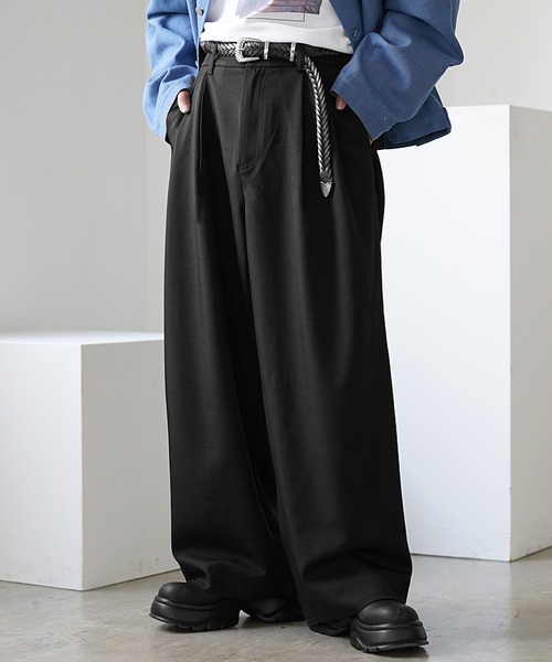 変形ワイドパンツ　スラックス　ブラック　バギー MinoriTY スラックス 「MinoriTY」極とろみ生地クラシックダブル