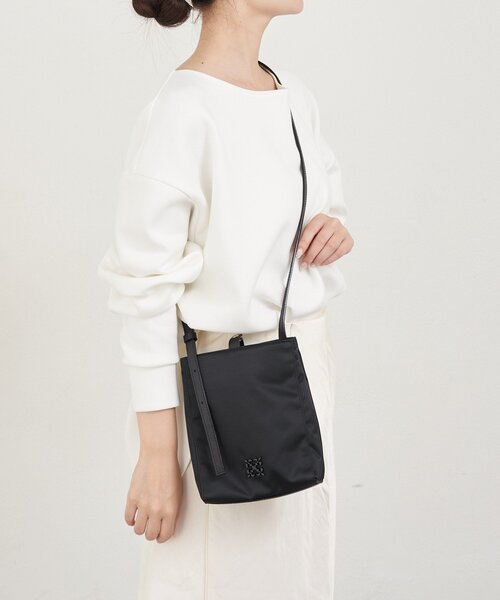 russet ミニショルダーバッグ russet ショルダーバッグ バッグ 「長財布がちょうど入る