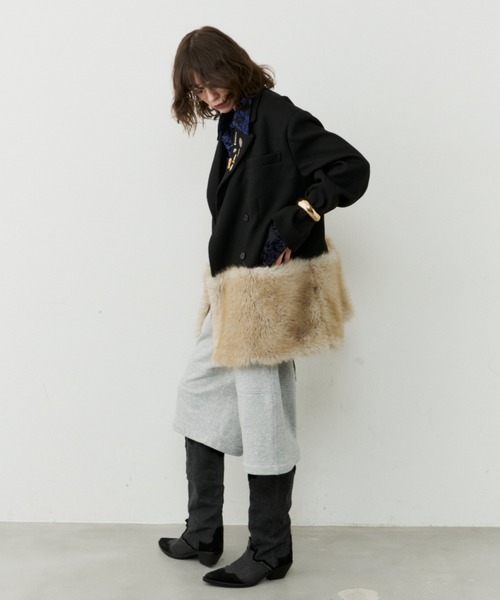 ジャケット・アウター Y.V.M FUR COAT コート アウター Fur blocking coat / ファーブロッキングコート