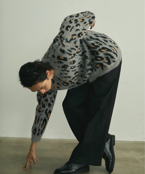 BLANK HOTEL カーディガン Fuzzy Leopard Crewneck Knit Cardigan