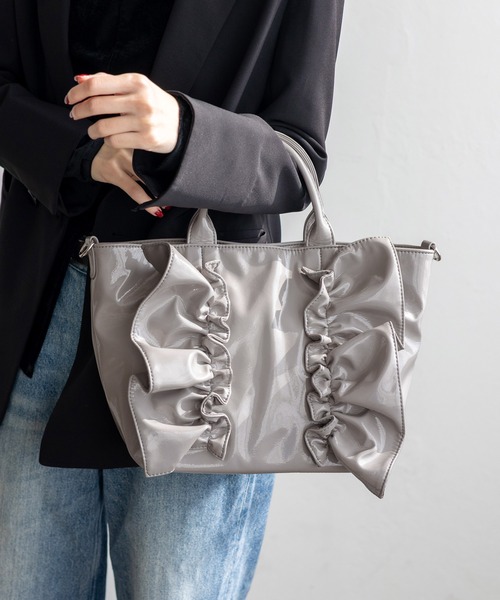 VitaFelice（ヴィータフェリーチェ） トートバッグ エナメル2wayフリル