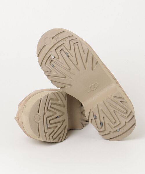 「UGG」 シューズ 25.0cm ベージュ レディースの画像