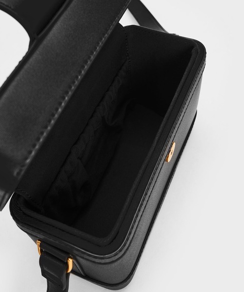 CHARLES ＆ KEITH ショルダーバッグ バッグ Bronte ブロンテ