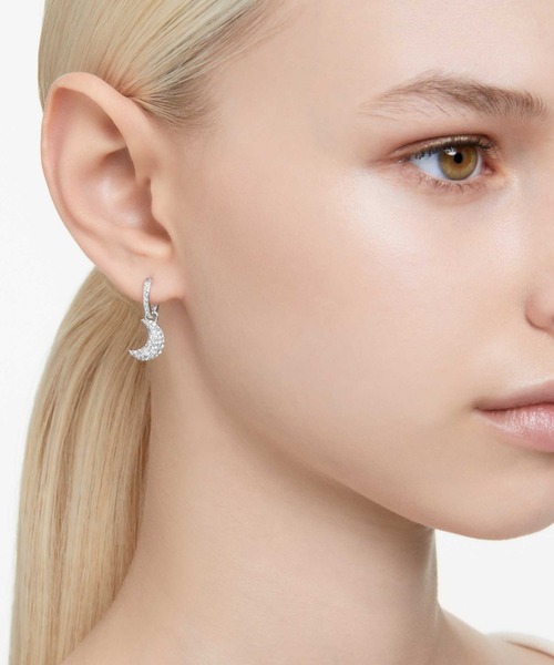 スワロフスキー SWAROVSKI Tennis Deluxe Cluster Mixed ピアス