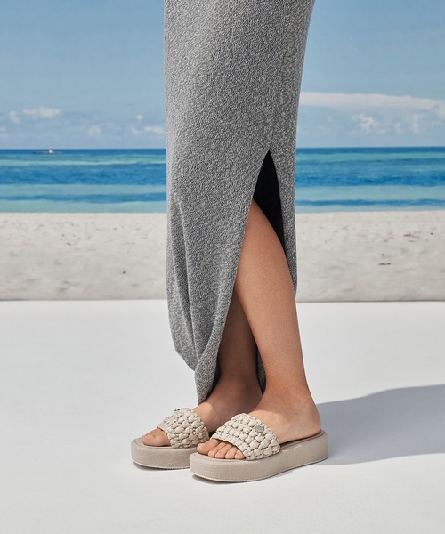 Charles&Keith サンダル CHARLES ＆ KEITH サンダル フラワーバックル プラットフォーム