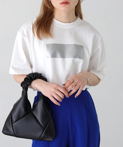 HER CLOSET tシャツ 「shemoshelly」WEB限定ヴィンテージ箔