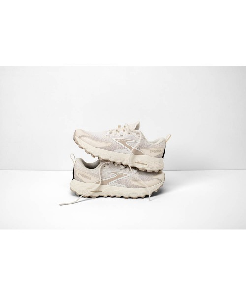 スニーカー BROOKS/Cascadia18/カスケディア18/4162 レディースの画像