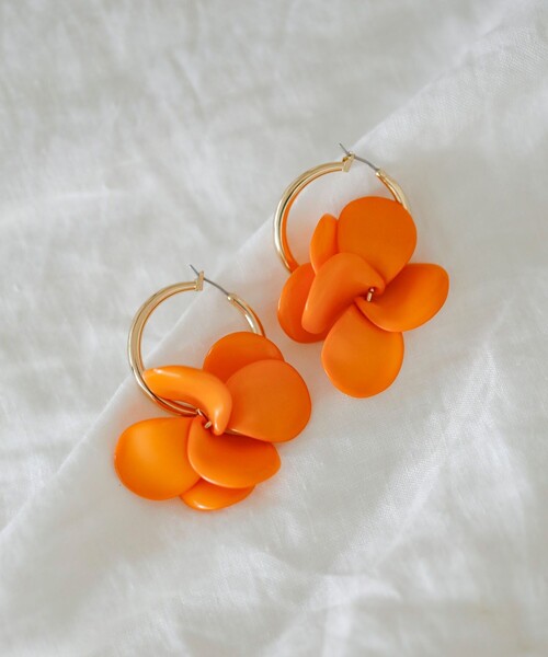 コーラル ブランチ & クリソプレーズ ピアス BellaAnela #568 quaranciel ピアス quaranciel: カラー フラワー フープ