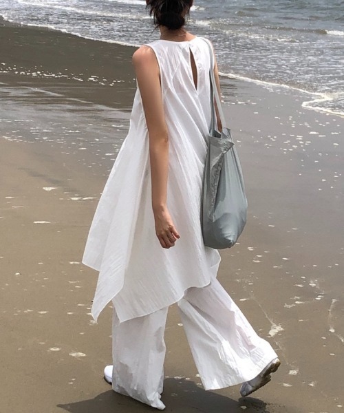 Achic（アシック） セットアップ アシンメトリードレープセットアップ