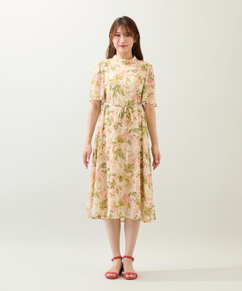 ローズティアラ　半袖ワンピース　ローズプリント　Aライン サイズ50 Rose Tiara（ローズティアラ） ワンピース 夏 半袖 「手洗いOK