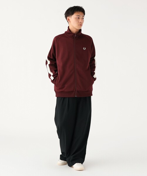 FRED PERRY✨トラックジャケット　刺繍ロゴ　ブラック × ホワイト FRED PERRY ジャージ 「別注」FRED / トラックジャケット メンズ