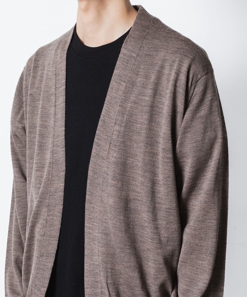 カーディガン × JOHN SMEDLEY MERINO EXTRAFINE BUTTONLESS V NECK CARDIGAN メンズの画像