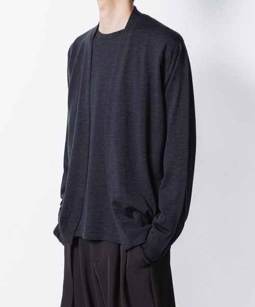 カーディガン × JOHN SMEDLEY MERINO EXTRAFINE BUTTONLESS V NECK CARDIGAN メンズの画像