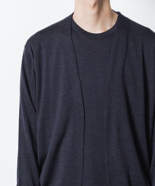 カーディガン × JOHN SMEDLEY MERINO EXTRAFINE BUTTONLESS V NECK CARDIGAN メンズの画像