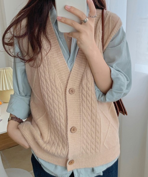 かぐれ　ケーブルニットベスト(ベージュ) かぐれ ケーブルニットベスト(ベージュ)