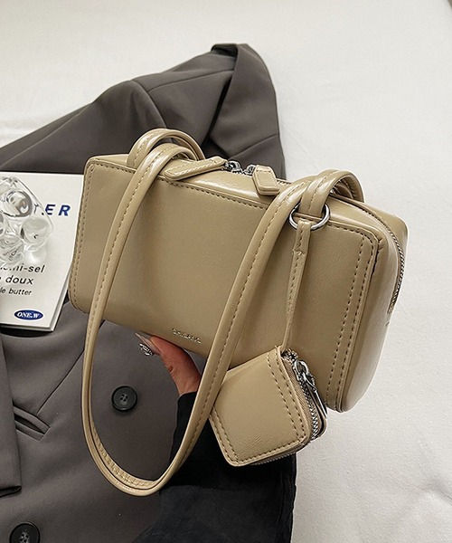 LA VORAGINE（ラ ヴォラジネ） ボストンバッグ ミニポーチ付き