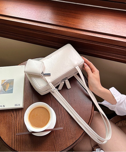 スクエアボストンバッグ　ホワイト w closet（ダブルクローゼット） ボストンバッグ スクエアボストンBAG