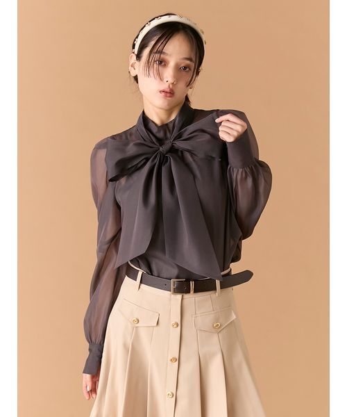 LILY BROWN ボウタイブラウス　新品タグ付き LILY BROWN（リリーブラウン） ブラウス シャツ ビックボウタイ