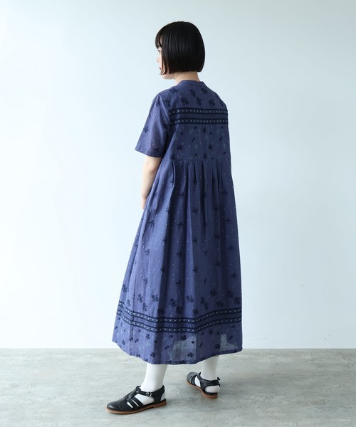 bulle de savon（ビュルデサボン） ワンピース 半袖 びわ刺繍