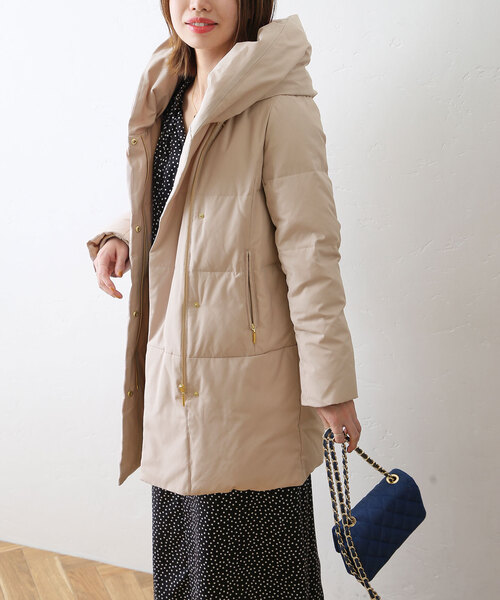 La TOTALITE（ラ トータリテ） ダウンコート 36 ベージュ レディース