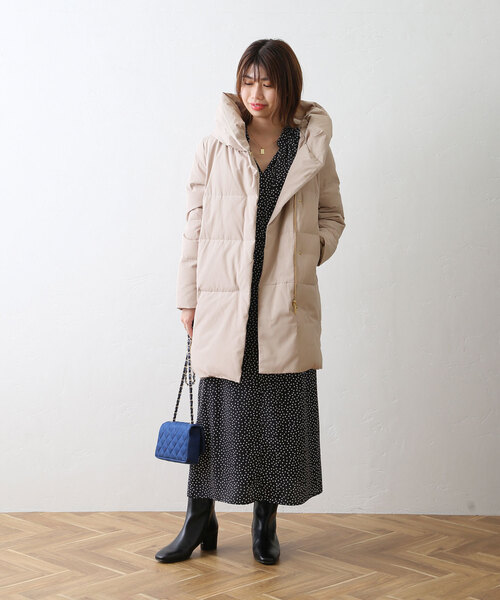 La TOTALITE（ラ トータリテ） ダウンコート 36 ベージュ レディース