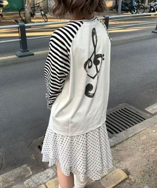 Lis ardent tシャツ ボーダー袖グラフィック薄手ロンT／オーバーサイズ