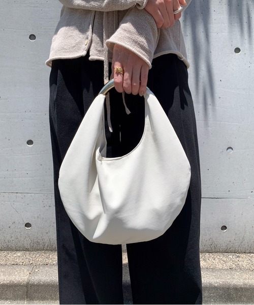 「LE VERNIS」 ハンドバッグ FREE ブラック レディース_画像2